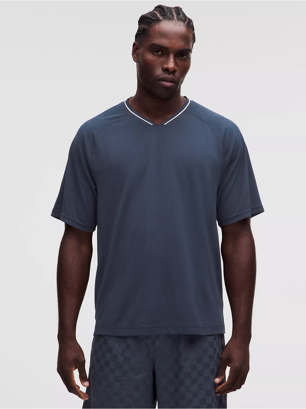 lululemon Men’s Medium Relaxed-Fit Collared Jersey Short Sleeve Shirt in Navy